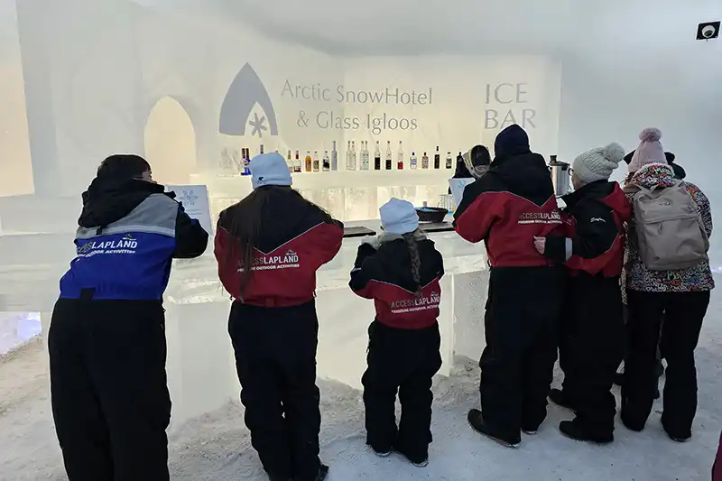 arctic snowhotel & glass igloos